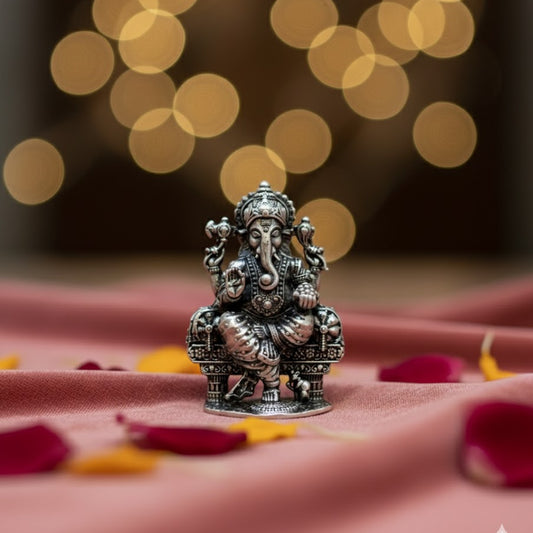 Silver Plated Lord Ganpati Idol (3 Inch)