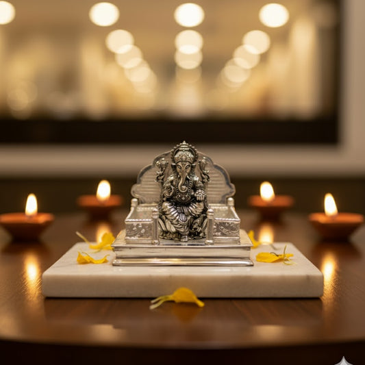 Silver Plated Maharaja Ganpati Idol (3 Inch)